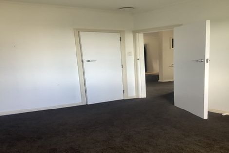 Photo of property in 76 Queenstown Road, Onehunga, Auckland, 1061