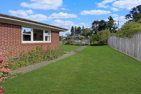 Photo of property in 8 Feltham Street, Hunterville, 4730