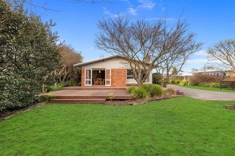 Photo of property in 8 Braid Road, St Andrews, Hamilton, 3200