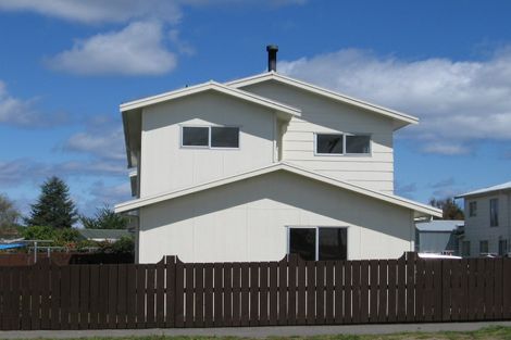 Photo of property in 2/111 Tauhara Road, Tauhara, Taupo, 3330
