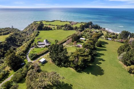 Photo of property in 10 Manuka Bay Road, Domett, Cheviot, 7383