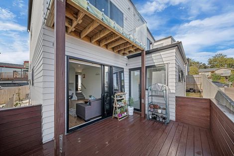 Photo of property in 58b Spinella Drive, Bayview, Auckland, 0629