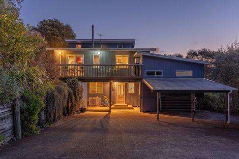 Photo of property in 10 Rabbit Way, Whitianga, 3510