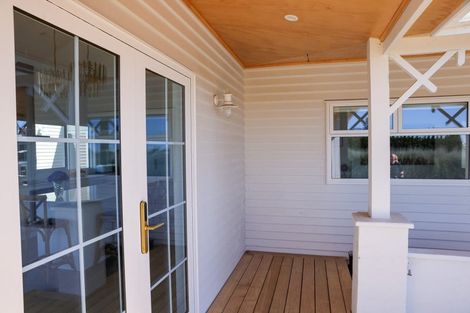 Photo of property in 1312 Devon Road, Brixton, Waitara, 4382