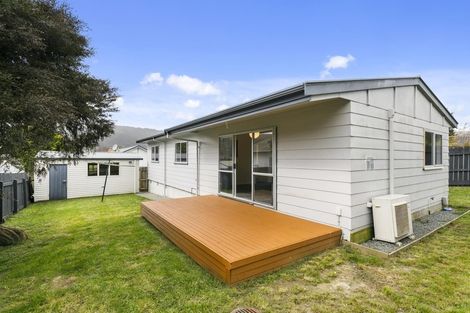Photo of property in 149a George Street, Stokes Valley, Lower Hutt, 5019