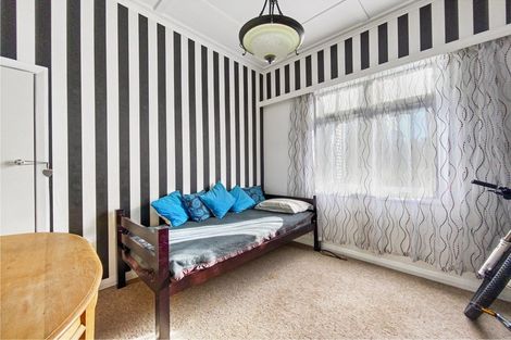 Photo of property in 1 Swan Street, Taihape, 4720