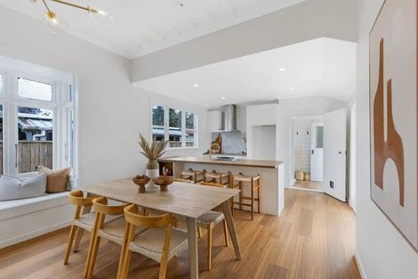 Photo of property in 11 Rosalie Terrace, Kelvin Grove, Palmerston North, 4414