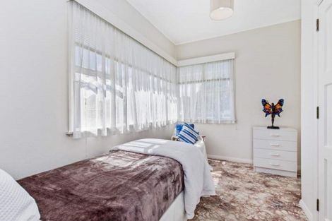 Photo of property in 137 Gills Road, Half Moon Bay, Auckland, 2014