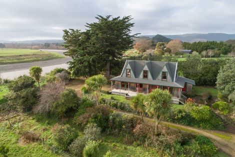 Photo of property in 32 Staces Road, Aokautere, Palmerston North, 4471