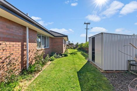Photo of property in 1 Honeyfield Drive, Whalers Gate, New Plymouth, 4310