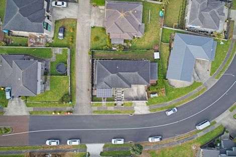 Photo of property in 126 Keri Vista Rise, Papakura, 2110