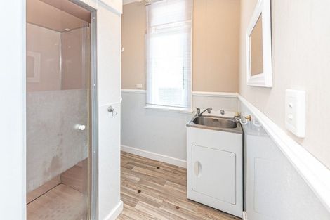 Photo of property in 5 Mason Terrace, Gonville, Whanganui, 4501