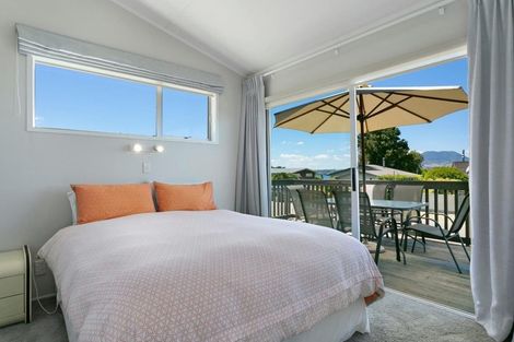 Photo of property in 2/12 Isobel Street, Acacia Bay, Taupo, 3330