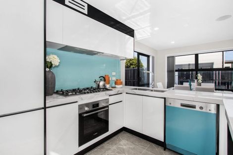 Photo of property in 158d Flat Bush School Road, Flat Bush, Auckland, 2019