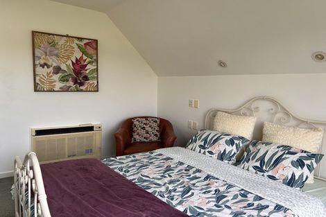 Photo of property in 2/271 Memorial Avenue, Burnside, Christchurch, 8053