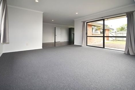 Photo of property in 10 Killeen Place, Flat Bush, Auckland, 2019