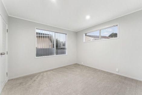 Photo of property in 68 Finlayson Avenue, Clendon Park, Auckland, 2103