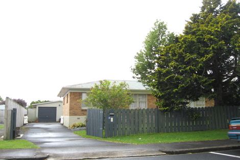 Photo of property in 75 Rosehill Drive, Rosehill, Papakura, 2113