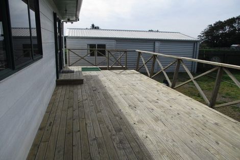 Photo of property in 312 Arapaepae Road South, Levin, 5571