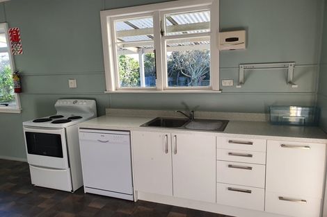 Photo of property in 14 Fookes Street, Waverley, 4510