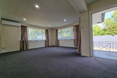 Photo of property in 21 Springhill Street, Avonhead, Christchurch, 8042