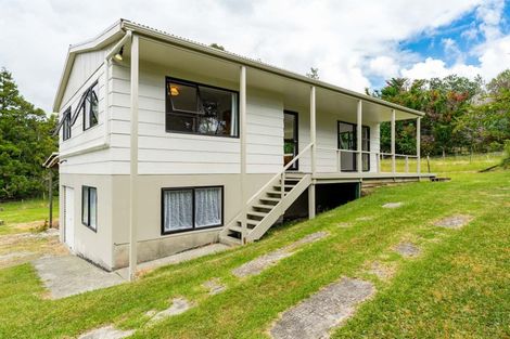 Photo of property in 55 Old Waipu Road, Mangawhai, 0505