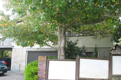 Photo of property in 13 Sunrise Boulevard, Tawa, Wellington, 5028