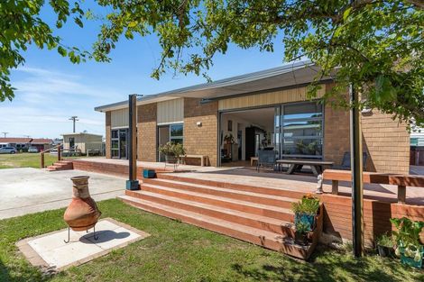 Photo of property in 114 Tamaki Road, Whangamata, 3620