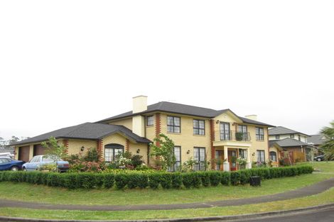 Photo of property in 1 Beverage Place, Rosehill, Papakura, 2113