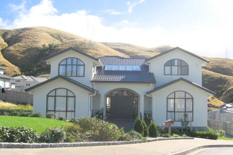 Photo of property in 3 Hetsby Place, Churton Park, Wellington, 6037