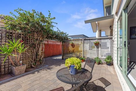 Photo of property in 51 Fraser Street, Tauranga South, Tauranga, 3112