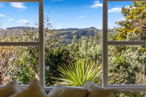 Photo of property in 8 Katarina Grove, Tawa, Wellington, 5028