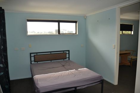 Photo of property in 580 Burtt Road, Runciman, Drury, 2578