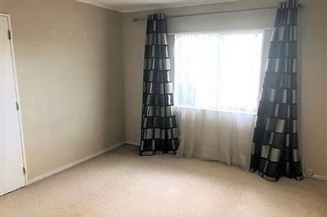 Photo of property in 2/421 Mount Albert Road, Mount Roskill, Auckland, 1041