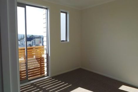 Photo of property in 46 Buckley Avenue, Hobsonville, Auckland, 0616