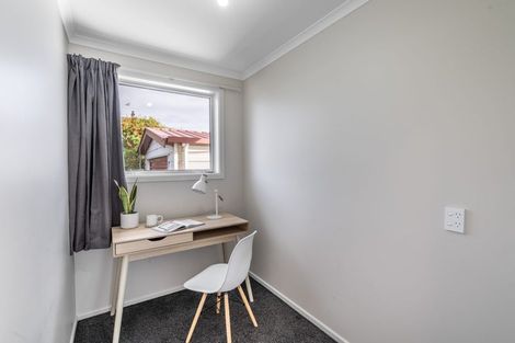 Photo of property in 1 Crombie Street, Gore, 9710