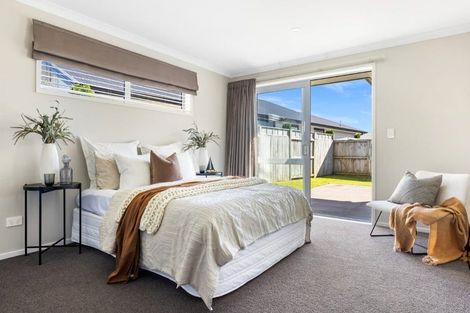 Photo of property in 98 Penetaka Heights, Pyes Pa, Tauranga, 3112