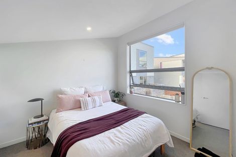 Photo of property in 7/24 Princess Terrace, Newtown, Wellington, 6021