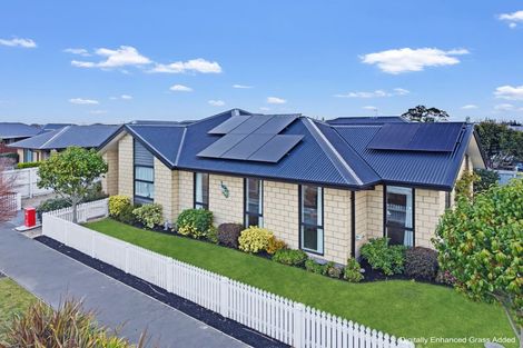 Photo of property in 16 Blaenavon Lane, Halswell, Christchurch, 8025