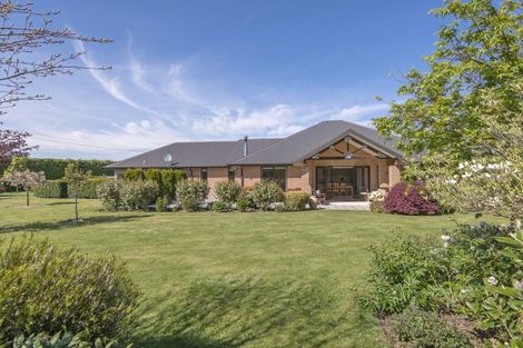Photo of property in 2 Kowhai Drive, Darfield, 7510