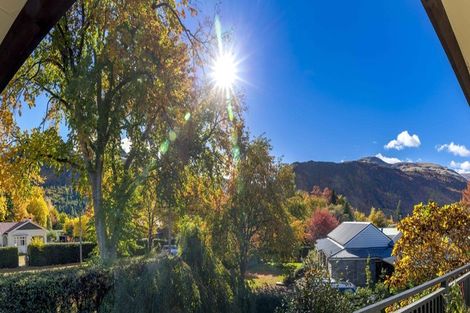 Photo of property in 23 Berkshire Street, Arrowtown, 9302