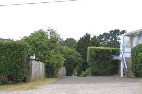 Photo of property in 2/29 Salisbury Road, Birkdale, Auckland, 0626