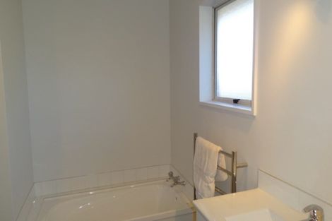 Photo of property in 1 Middlepark Road, Sockburn, Christchurch, 8042