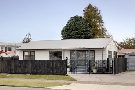 Photo of property in 4 Lord Cobham Avenue, Whakatane, 3120