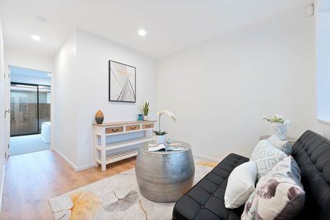 Photo of property in 4/11 Hereford Street, Te Atatu Peninsula, Auckland, 0610