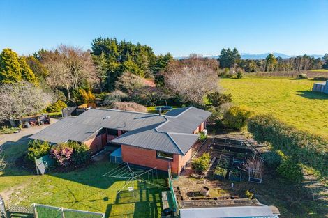 Photo of property in 39 Hedley Road, Levels, Timaru, 7973