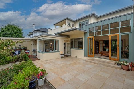 Photo of property in 71 Jickell Street, Hokowhitu, Palmerston North, 4410
