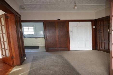 Photo of property in 2 Kamo Road, Regent, Whangarei, 0112