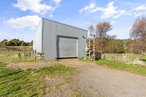 Photo of property in 84 Derham Road, Te Horo, Otaki, 5581