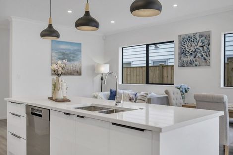 Photo of property in 213b Murphys Road, Flat Bush, Auckland, 2019